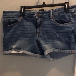 Mossimo shorts